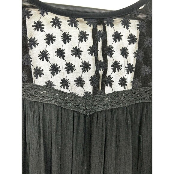 Fashion Fuse Womens Sz L Black Top Sheer Open Back Flare Sleeve Lace Blouse H2 - Picture 8 of 12